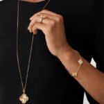 Gold-Plated Floral Motif Ring – 925 Silver - Image 12