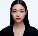 Rose Gold-Plated White Mother of Pearl Flower Necklace - Image 4