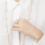 Gold-Plated Floral Motif Ring – 925 Silver - Image 5